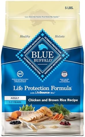 Blue Buffalo Life Protection Formula Adult Dry Dog Food, Helps Build and Maintain Strong Muscles, Made with Natural Ingredients, Chicken & Brown Rice Recipe, 5-lb. Bag